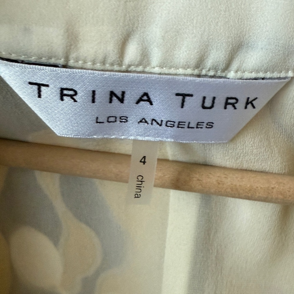 Trina Turk Bonita Silk Dress with Bell Sleeves & Sequin Neckline – Size 4 - Picture 3 of 13